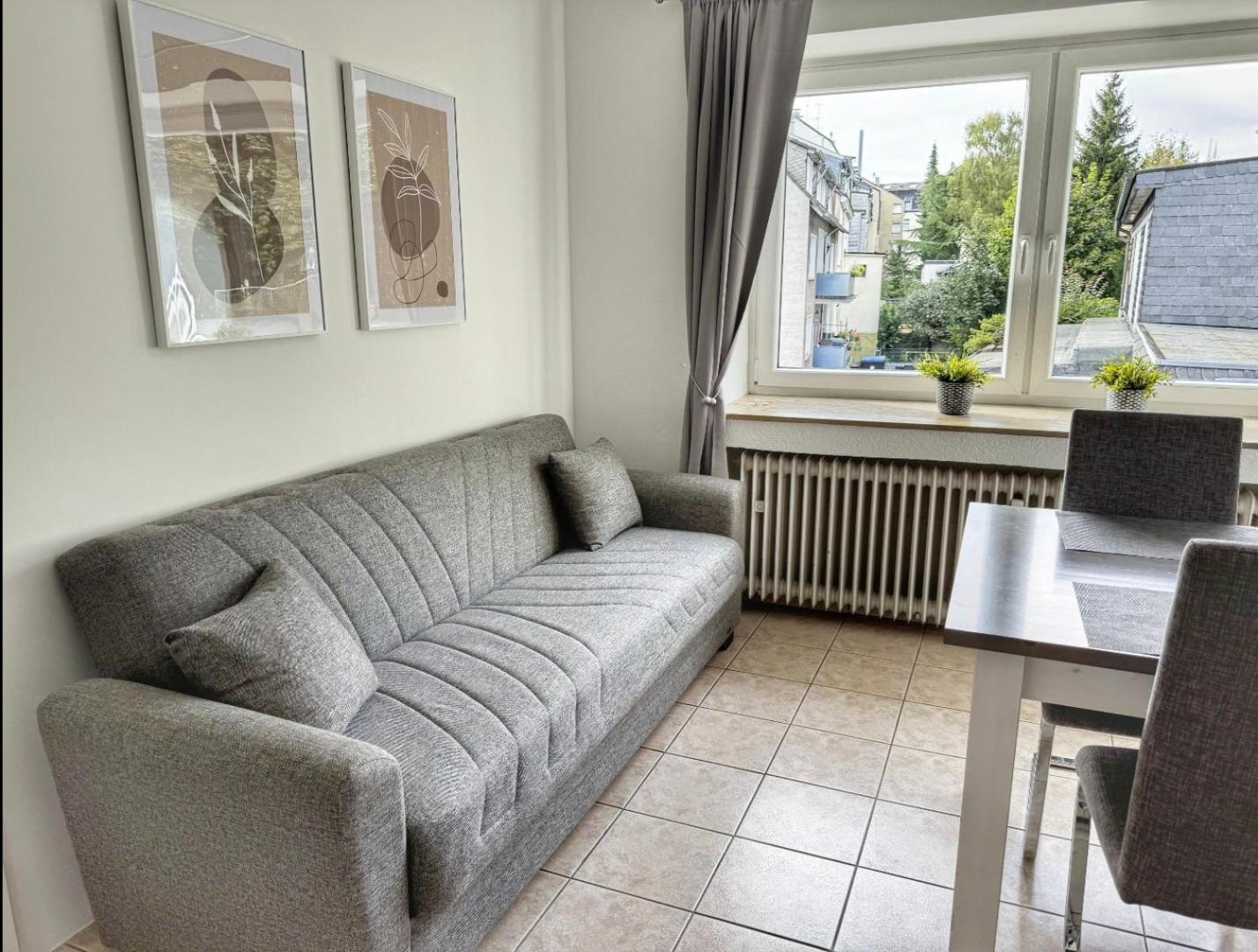 3 Zimmer Apartment Mit Balkon Wuppertal Buitenkant foto
